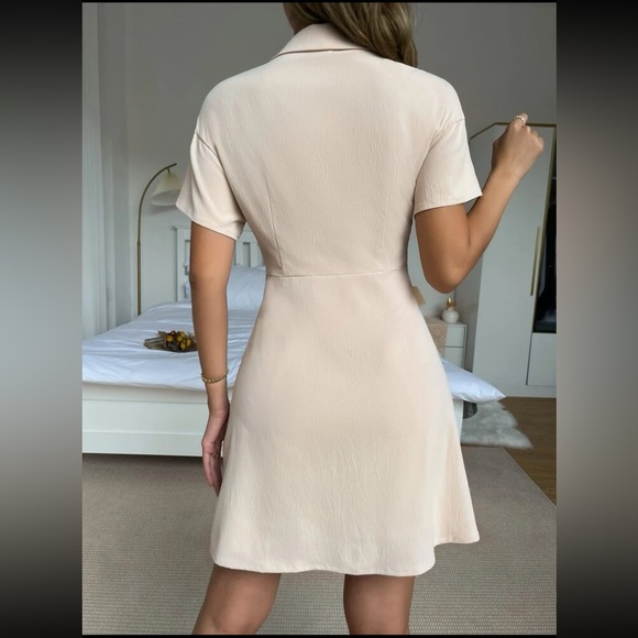 🤎NEW SHEIN MINI KHAKI COLORED DRESS🤎 - Picture 5 of 6